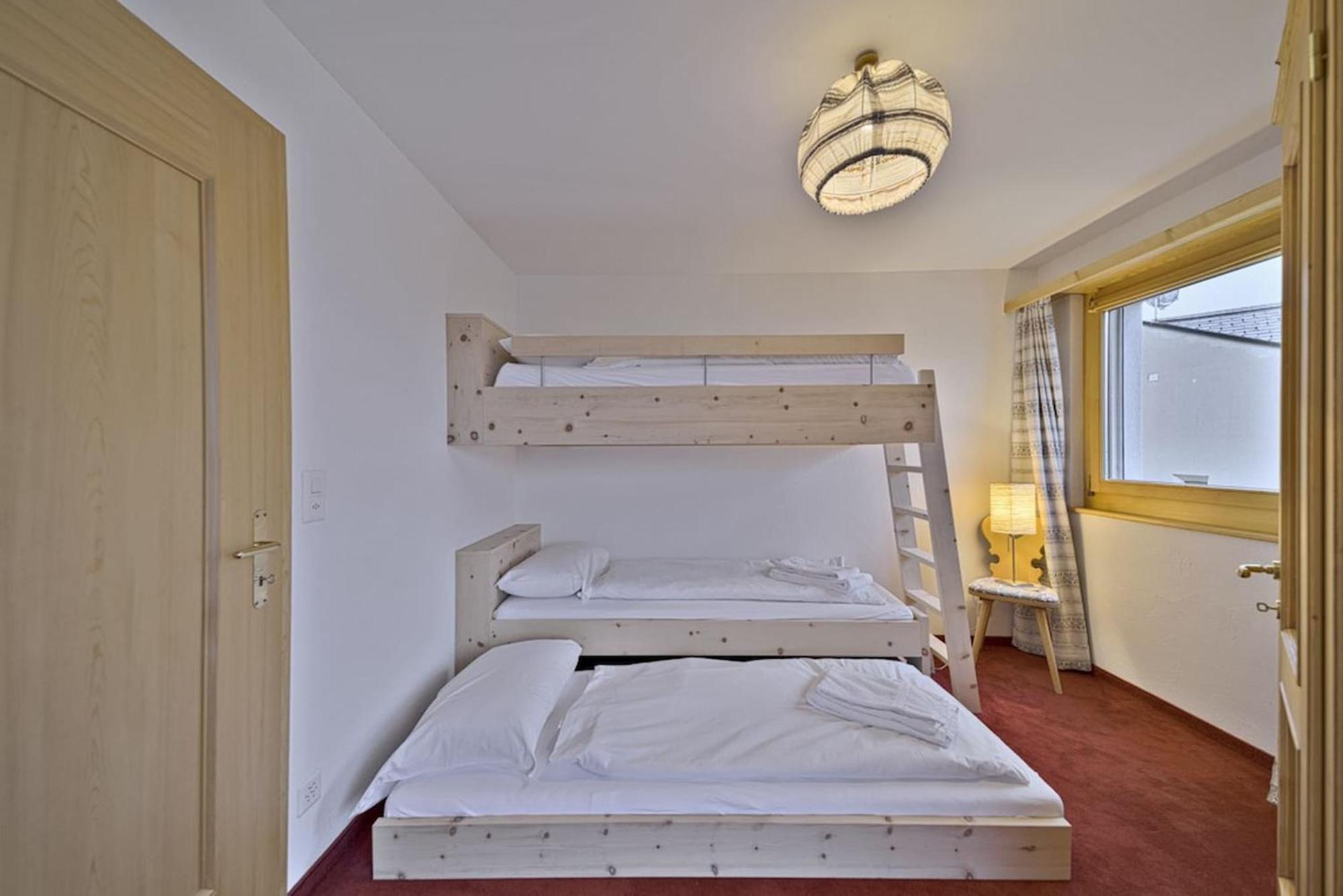 Chesa San Peider - Pontresina Apartment ภายนอก รูปภาพ